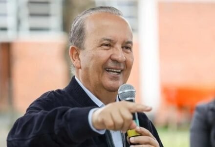 Foto do governador Jorginho Mello