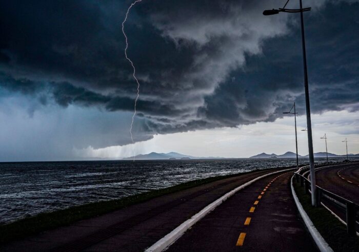 Céu com nuvens e tempo instável em Santa Catarina