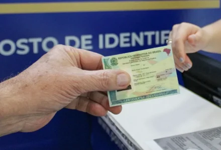 Exemplo do modelo da nova Carteira de Identidade Nacional.