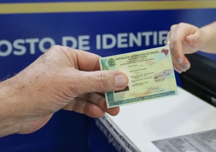 Exemplo do modelo da nova Carteira de Identidade Nacional.
