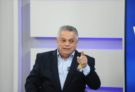 João Rodrigues em sabatina do Voto+, da NDTV RECORD