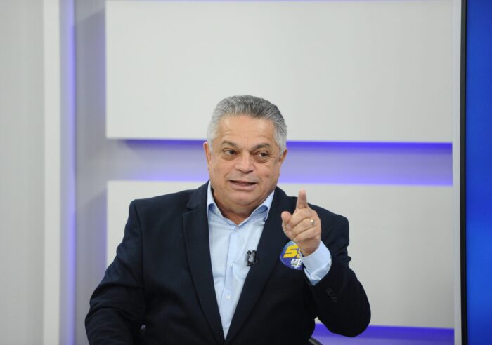 João Rodrigues em sabatina do Voto+, da NDTV RECORD