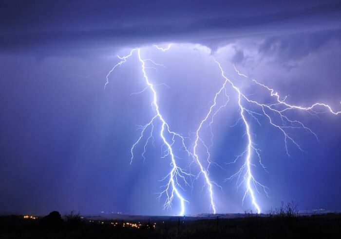 Defesa Civil alerta para temporais e chuva intensa em Santa Catarina