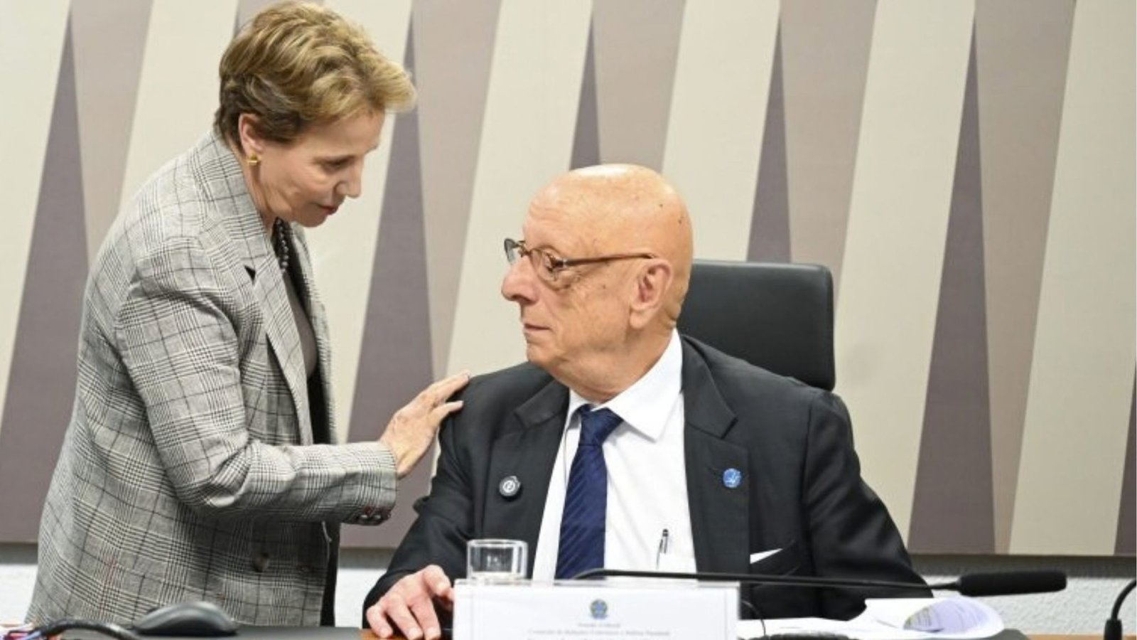 Senadora Tereza Cristina (PP) declara apoio à reeleição de Esperidião Amin (PP) ao Senado em SC após embate com Carlos Bolsonaro (PL)
