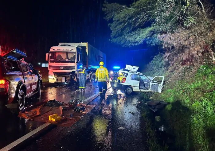 Tragédiana BR-470 em Brunópolis deixa três mortos e três feridos